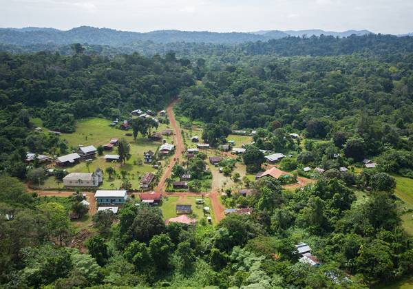 Bourg de Saül © Guillaume Feuillet / PAG
