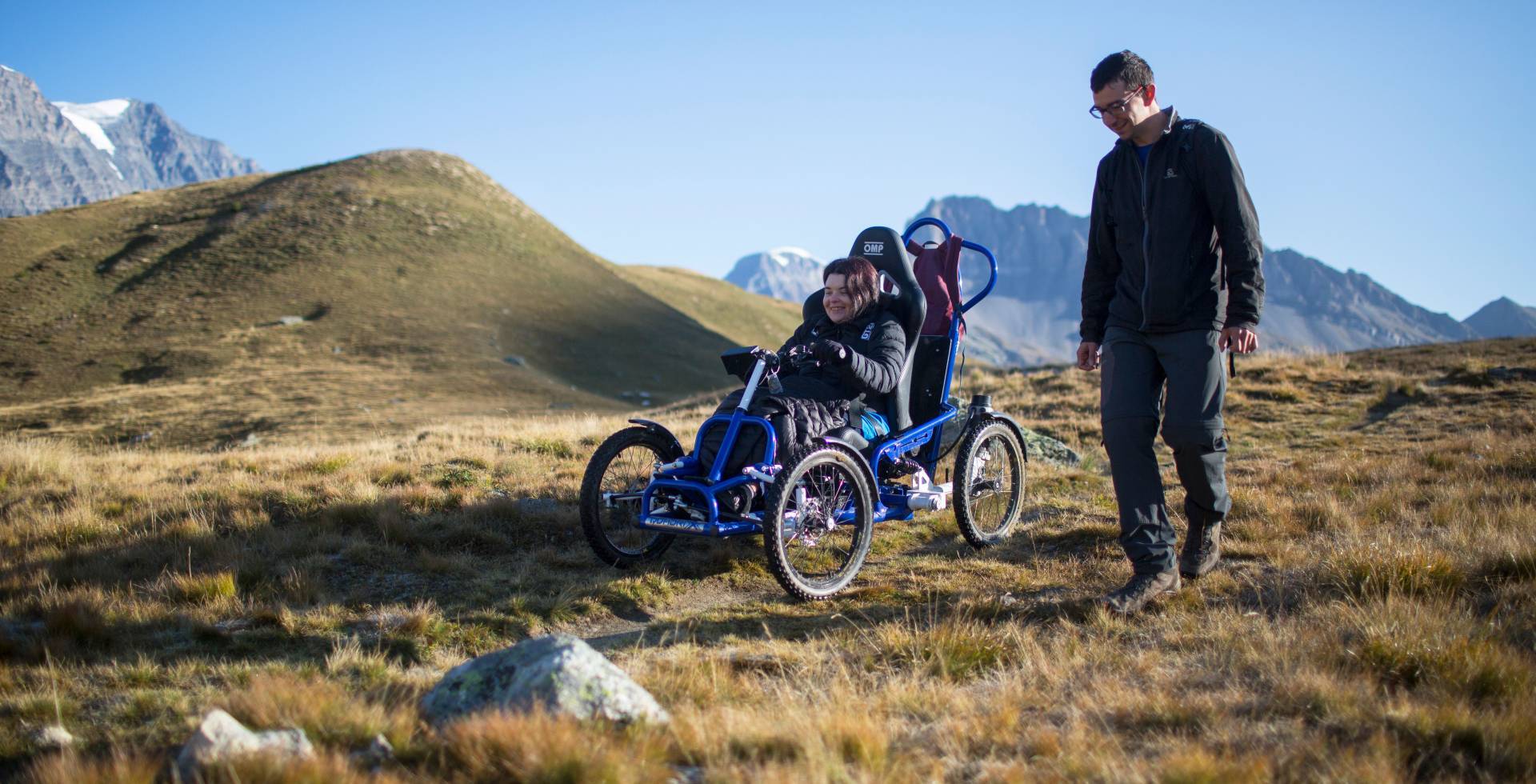 Fauteuil Quadrix au refuge du Plan du Lac au Parc national de la Vanoise © Emmanuel Rondeau / OFB
