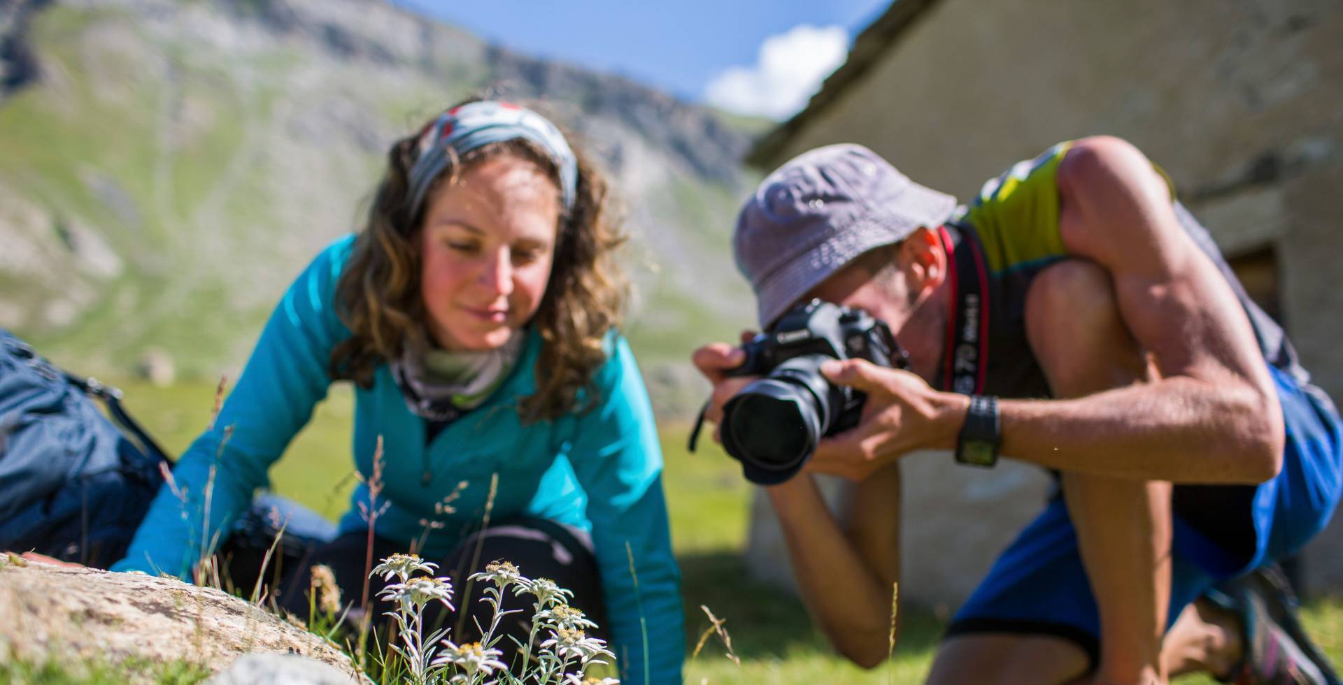 Randonneurs près du refuge d'Entre Deux Eaux © Emmanuel Rondeau / Parc national de la Vanoise