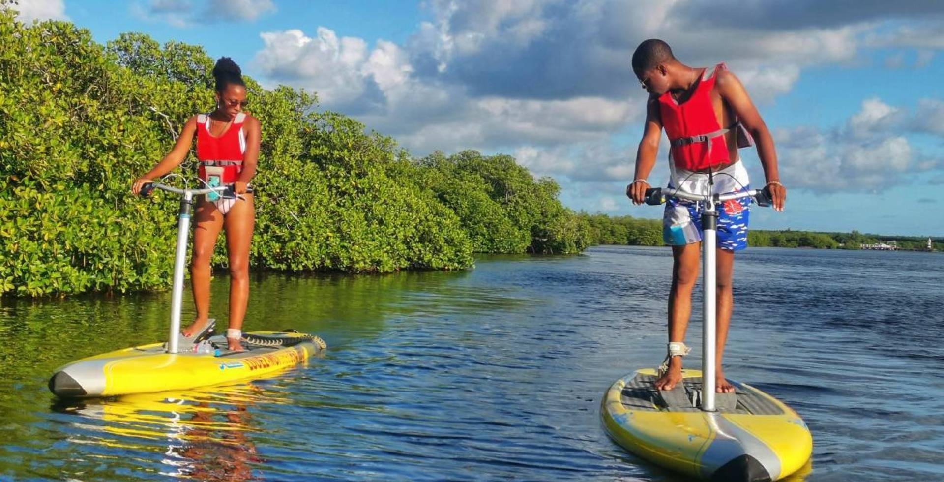 Sorties en step paddle et kayak transparent © Sea Step and Sun