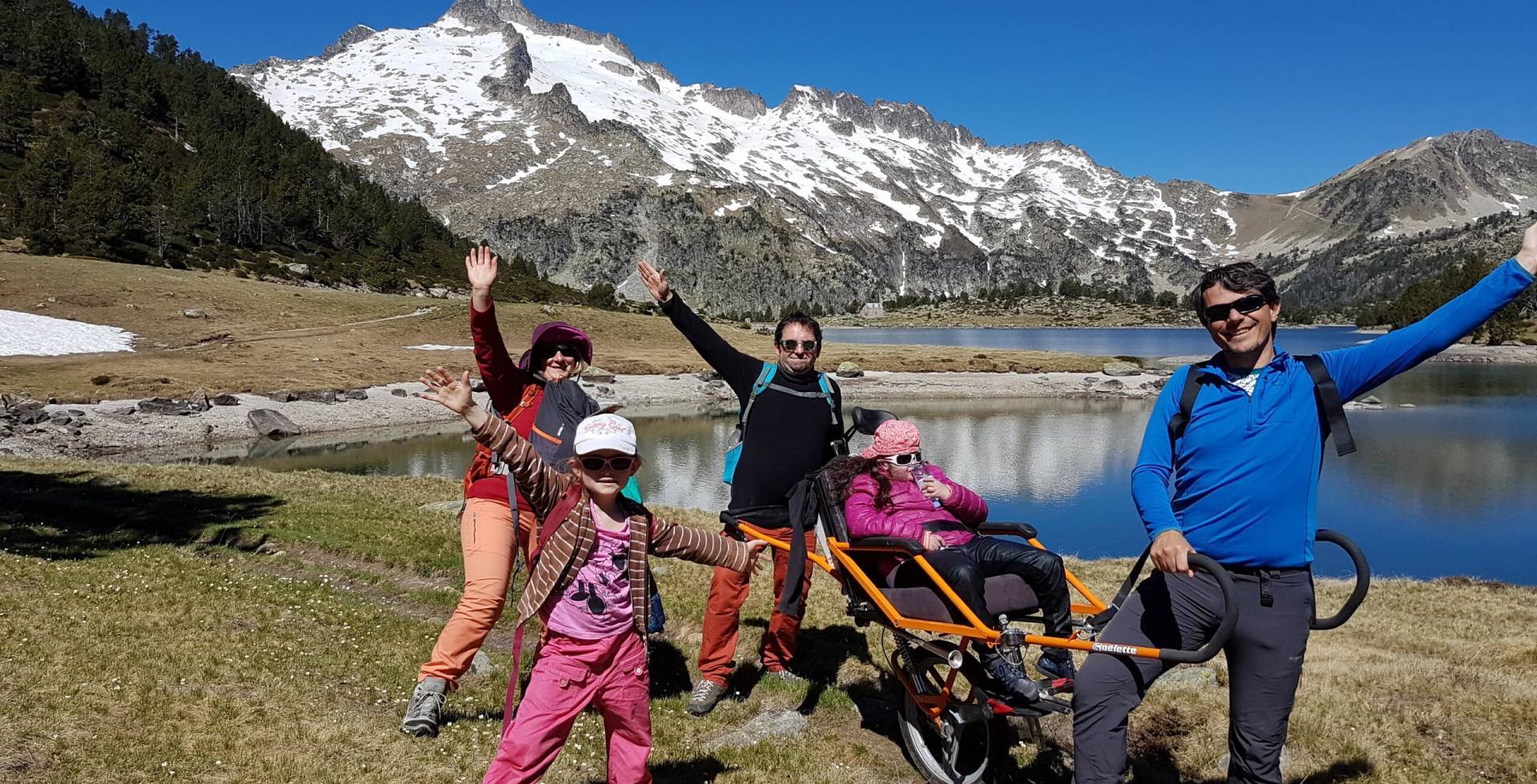 Fauteuil Quadrix au refuge du Plan du Lac au Parc national de la Vanoise © Emmanuel Rondeau / OFB