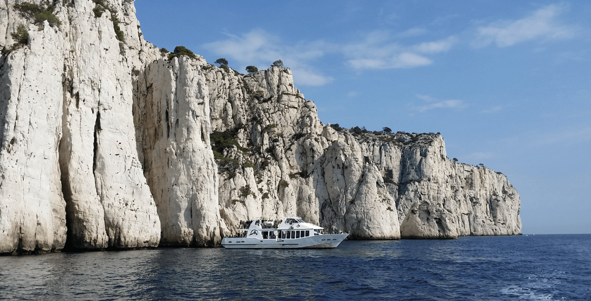Bateau hybride accessible © Stephan Corporon - OFB