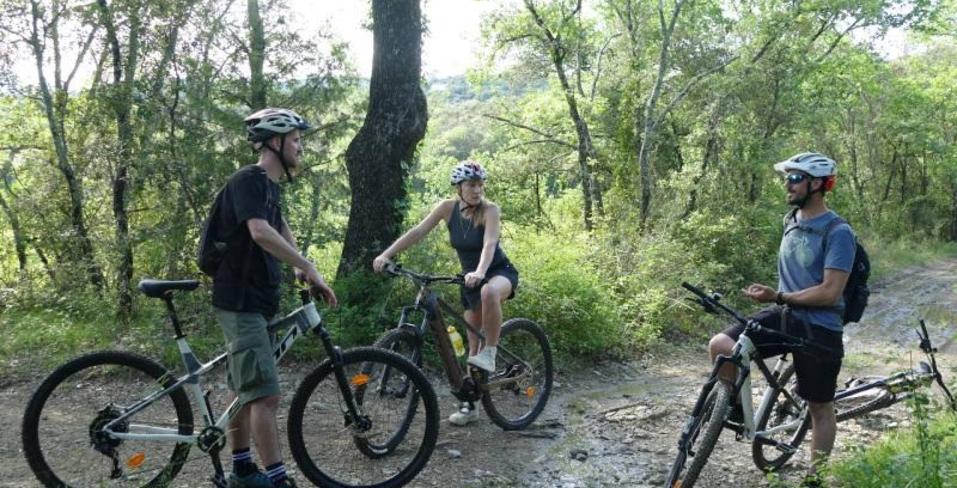 Victor André à vélo © Natacha Maltaverne - Parc national des Cévennes
