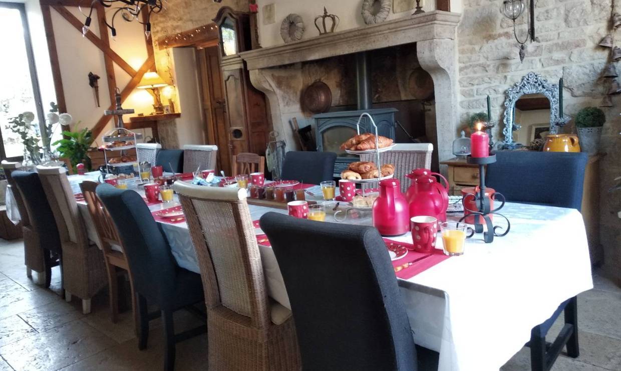 Table d'hôte Petit Bonheur 21