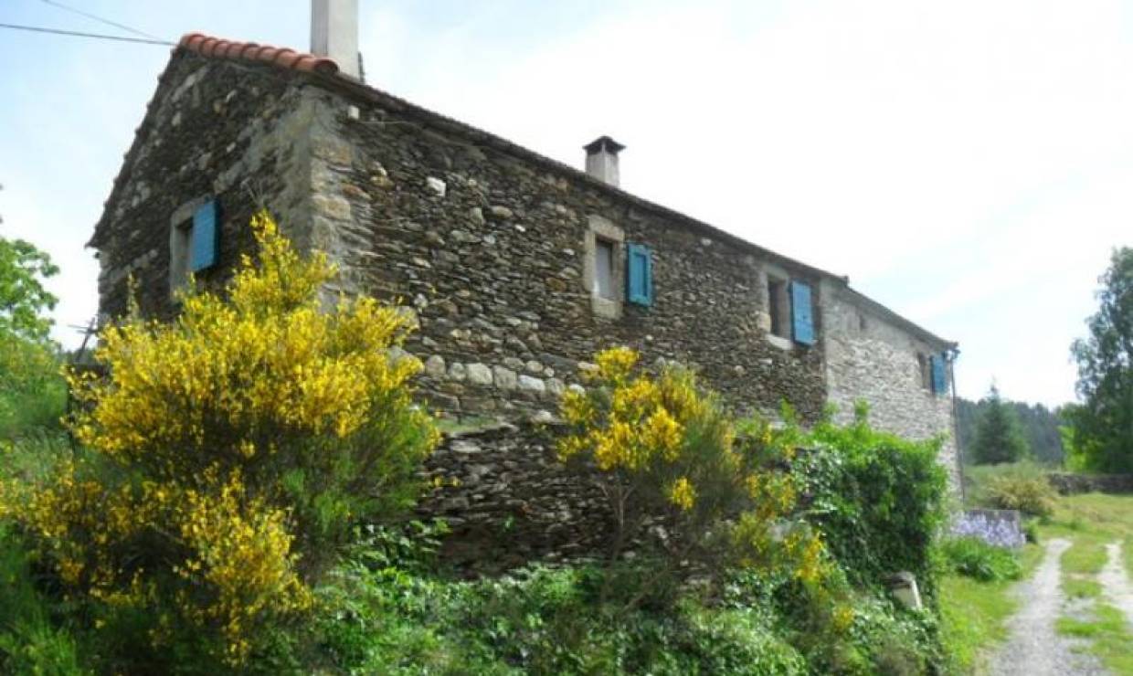Vue du Mas lors de l'arrivée