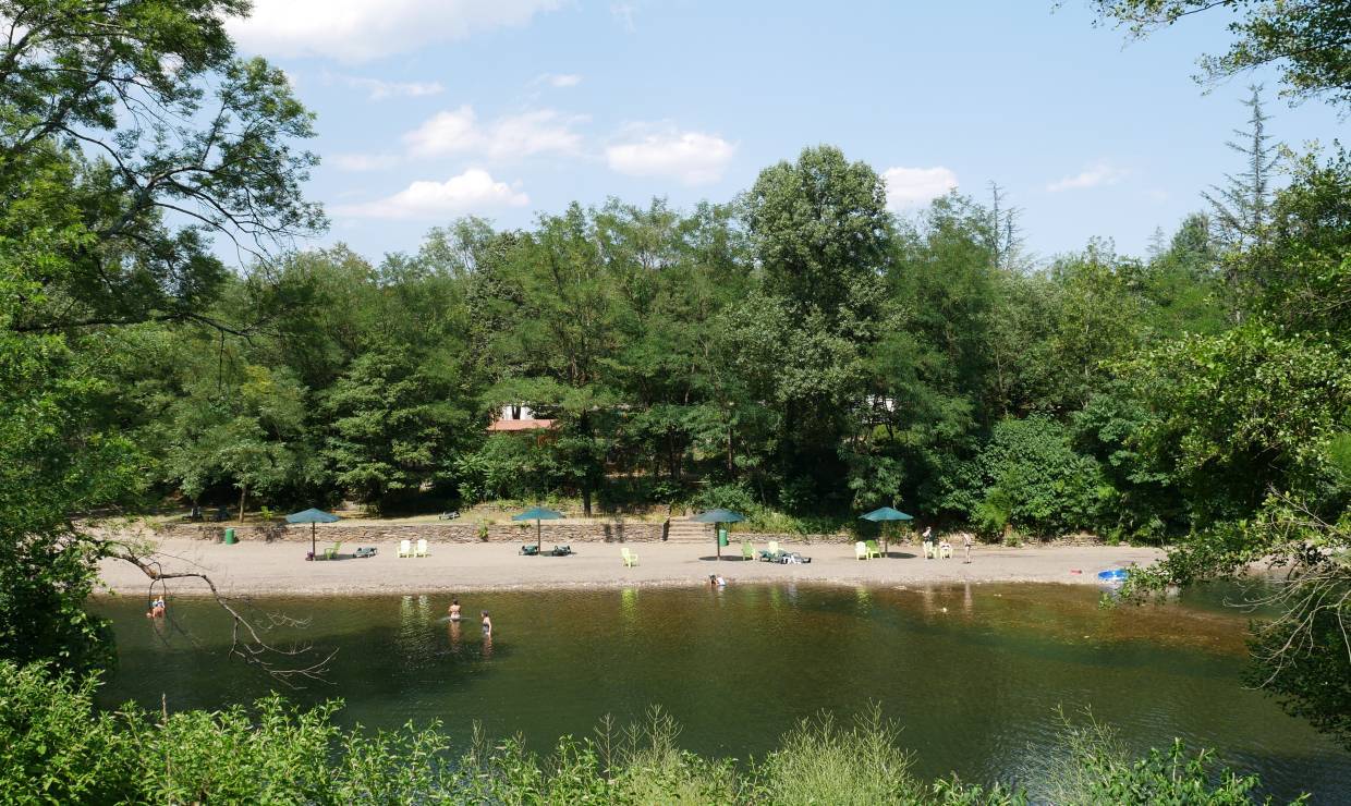 Plan d'eau - Camping des Drouilhèdes