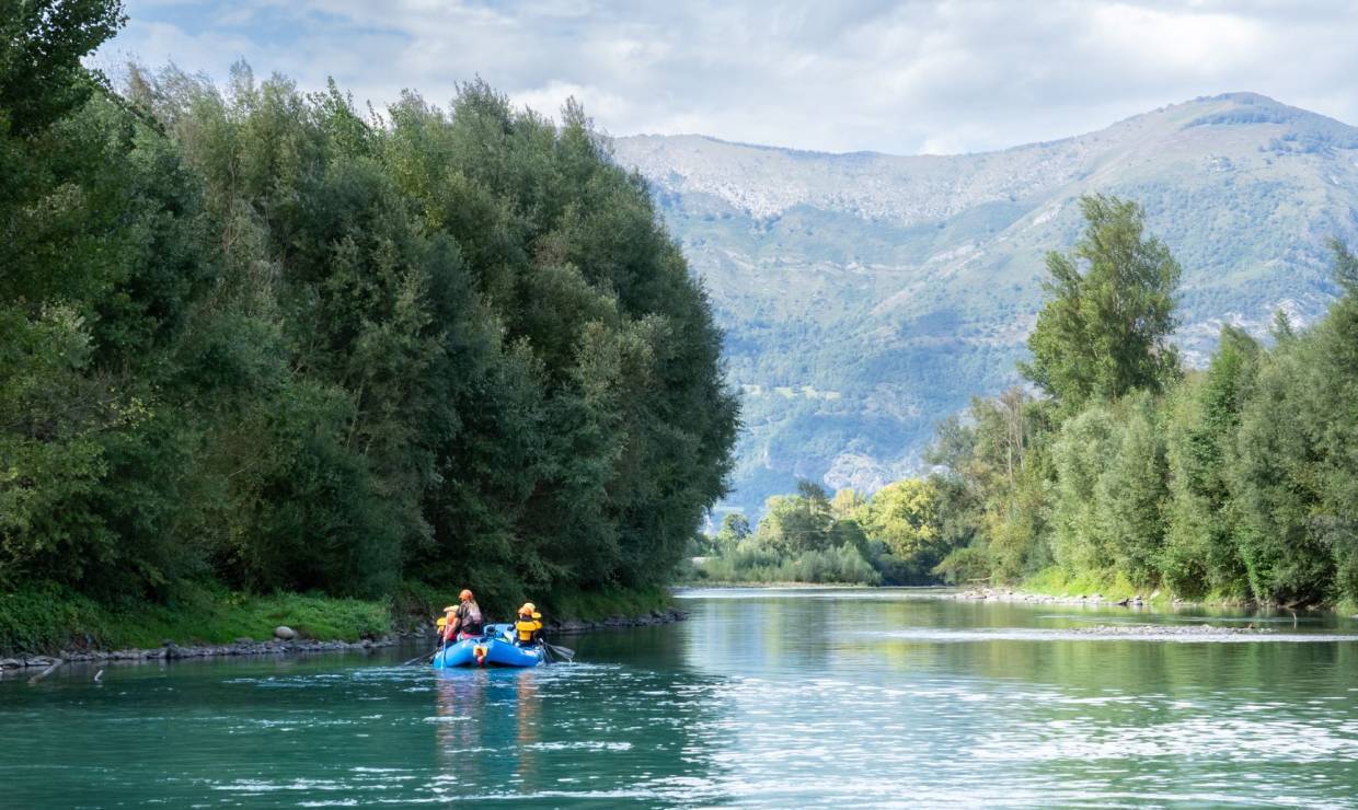 Sortie Comme un Desman dans l'eau, Tom Rafting © Pierre Meyer-AE Médias - Parc national des Pyrénées