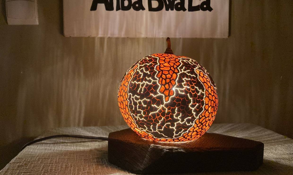 Lampe décorative © Anba bwa la