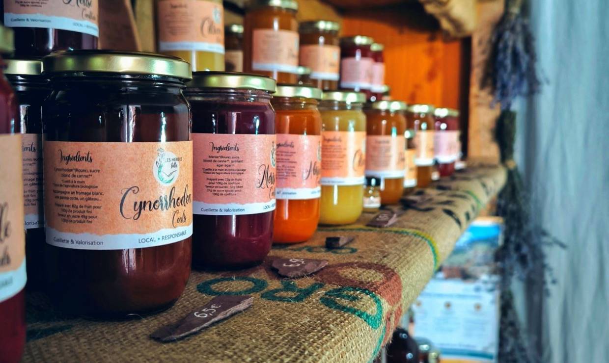 Magasin d'alimentation bio © Les Herbes Folles