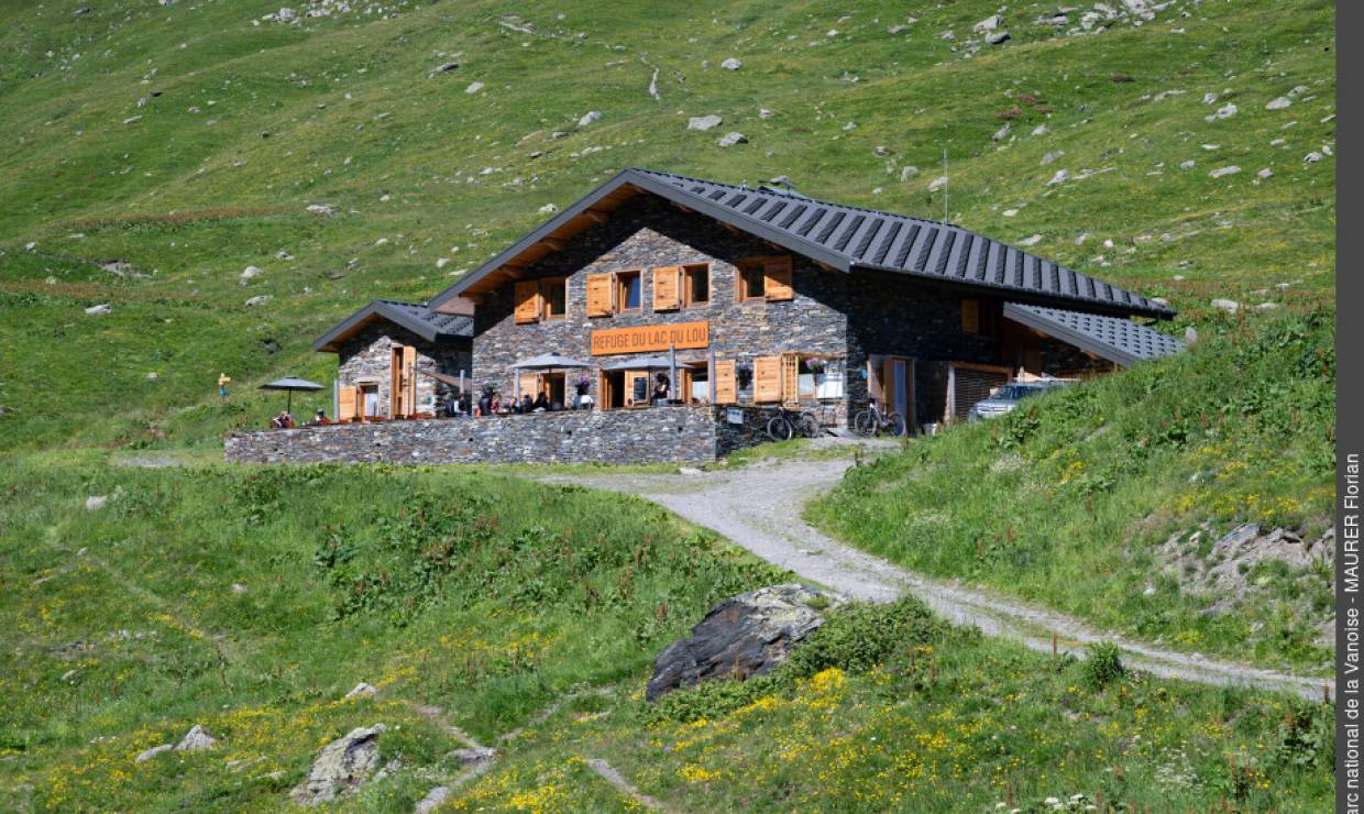 Refuge Lac du Lou été