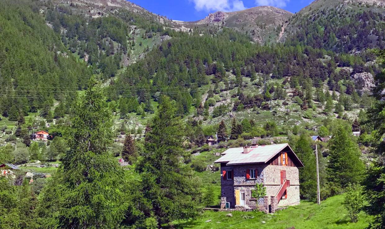 Vue d'ensemble du gîte de la Gordolasque