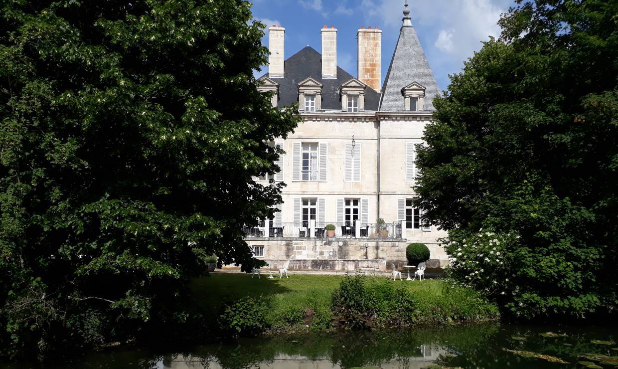 CHATEAU