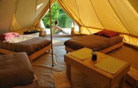 tente nomade intérieur