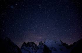 Les Écrins de nuit, ciel étoilé