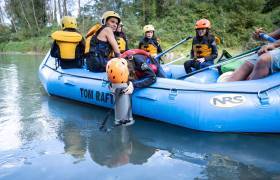 Sortie Comme un Desman dans l'eau, Tom Rafting © Pierre Meyer-AE Médias - Parc national des Pyrénées