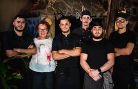 Equipe du restaurant de Chez Moustache - Esprit parc national