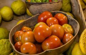 Domaine Natirèl, tomates © Dannick Narcisse - OFB