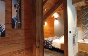 Chambre et salle de bain