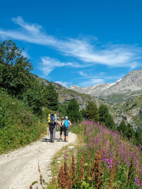 Randonneurs en direction du Fond d'Aussois © Chloé Tardivet - Parc national de la Vanoise