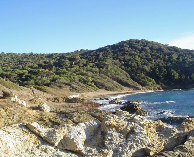 Plage du Brouis - Cap Lardier ©  DR / Parc national de Port-Cros