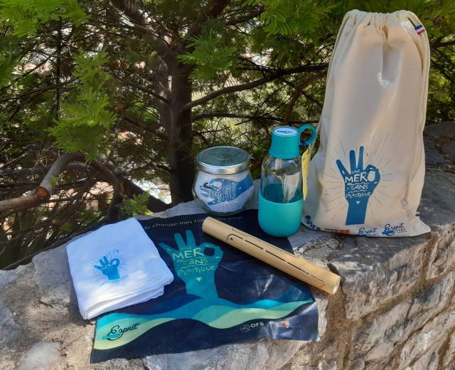 Kit pique-nique zéro déchet 2021 © Jean-Marc Prieur – Parc national de Port-Cros