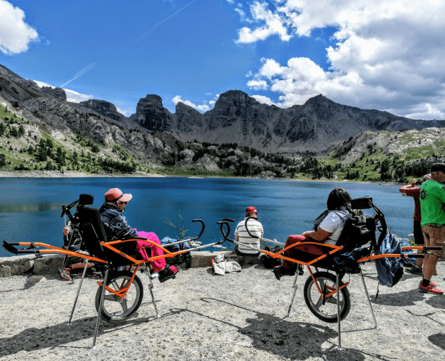 Sortie en joëlettes au lac d'Allos © Christiane Ray-Anezin