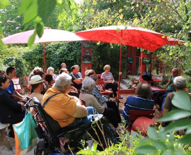 Terrasse café culturel © Les Z-uns possible