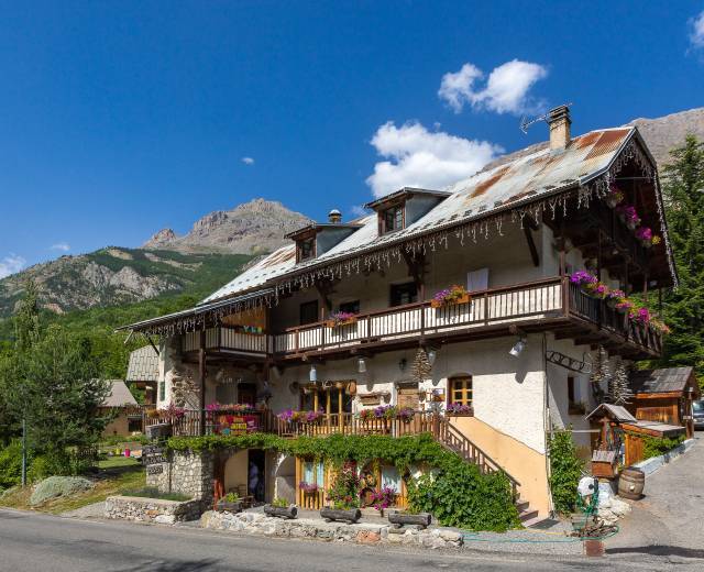 Gîte Auberge la Blanche