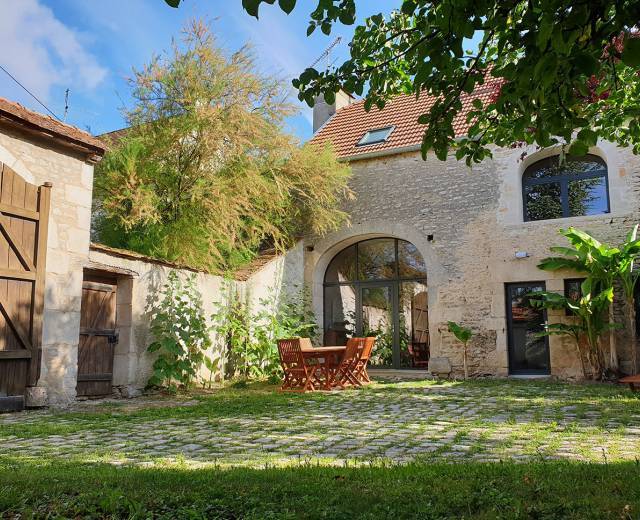 Maison d'art et d'hôtes