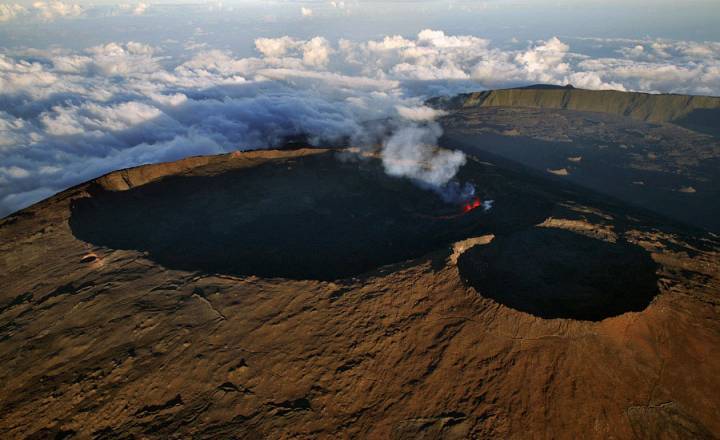 Sommet de la Fournaise, éruption 2006 © Hervé Douris / Parc national de La Réunion
